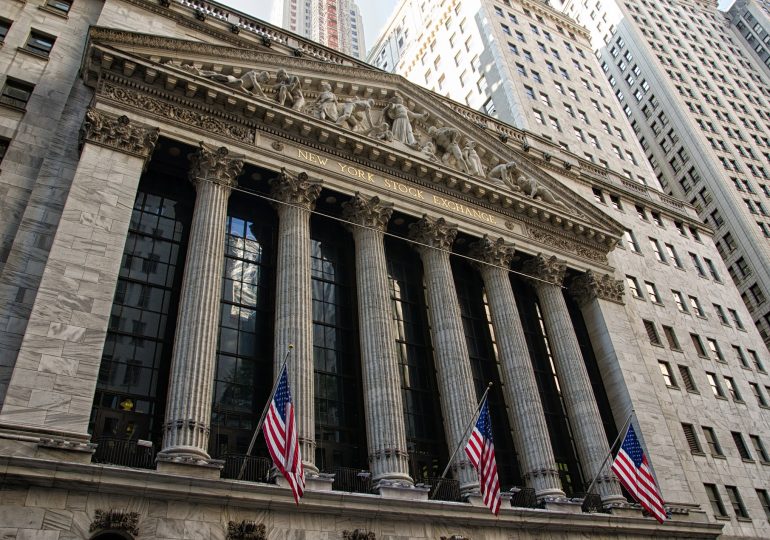 New York Stock Exchange — самая крупная фондовая биржа в мире