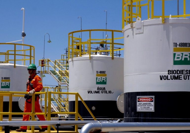 Объем добычи природного газа и нефти в Бразилии вырос до рекордных значений