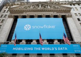 Компания Salesforce инвестировала в IPO Snowflake