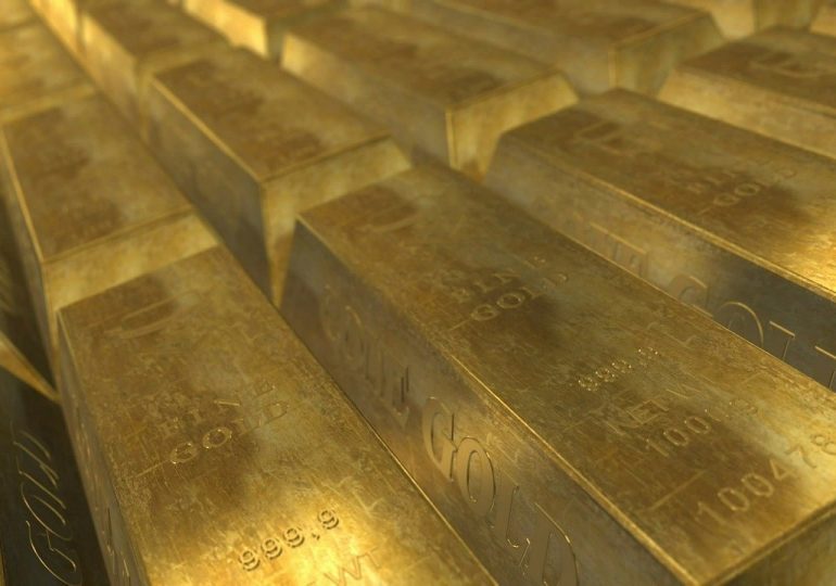 Запасы золота в России снижаются: факторы, которые влияют на движение актива