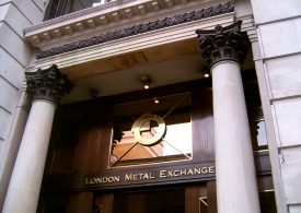 LME Лондонская биржа металлов хочет изменить схему проведения торгов