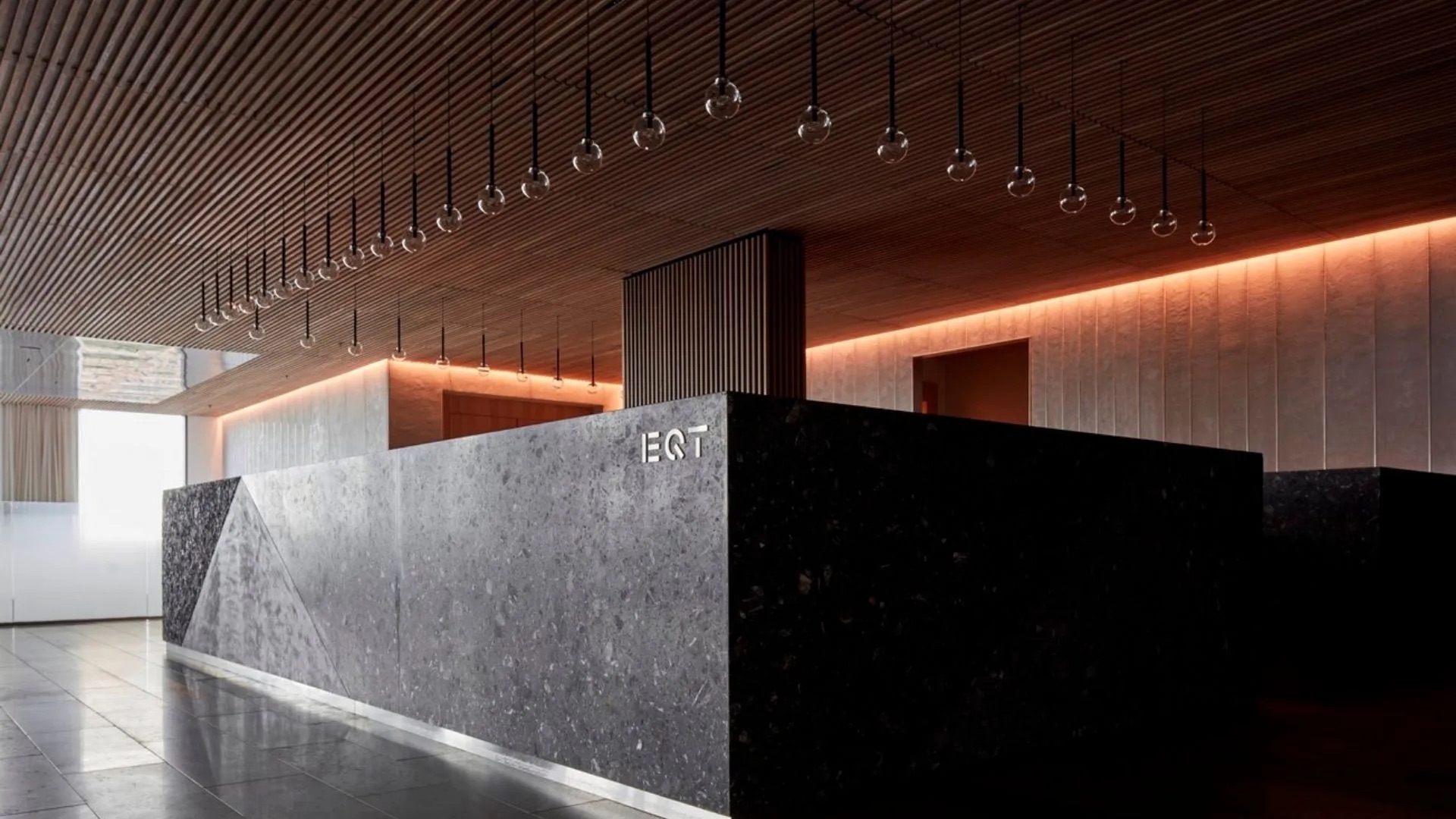 Шведская инвесткомпания EQT привлекла инвестиции